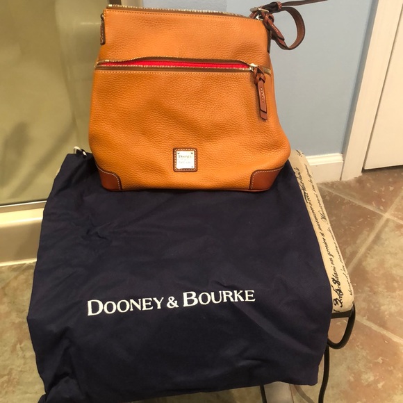 Dooney and Bourke - Picture 2 of 13